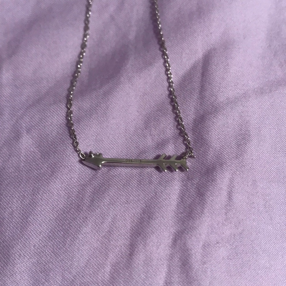 Arrow necklace